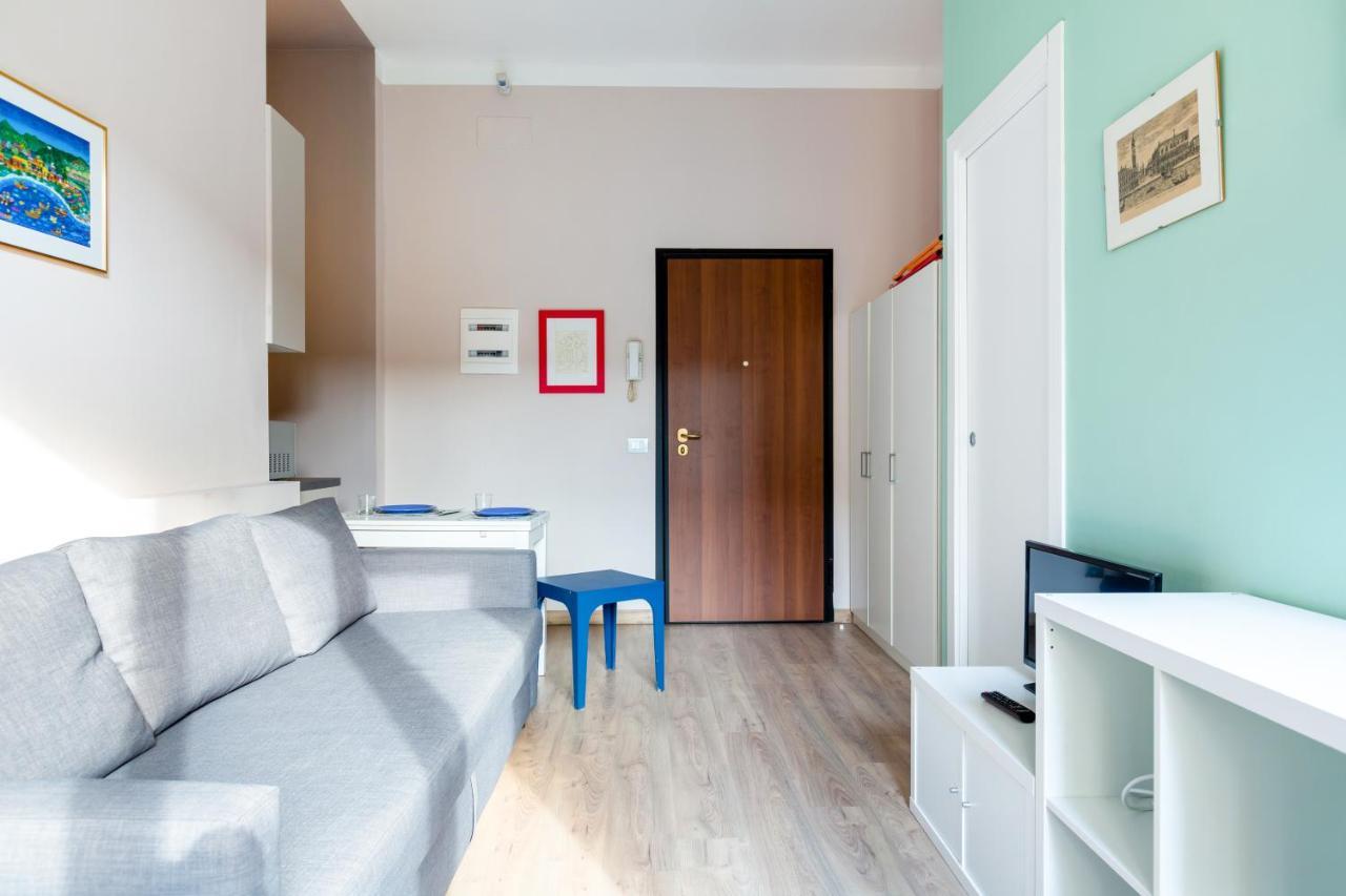 Garibaldi District Cosy Studio Apartment Милано Екстериор снимка